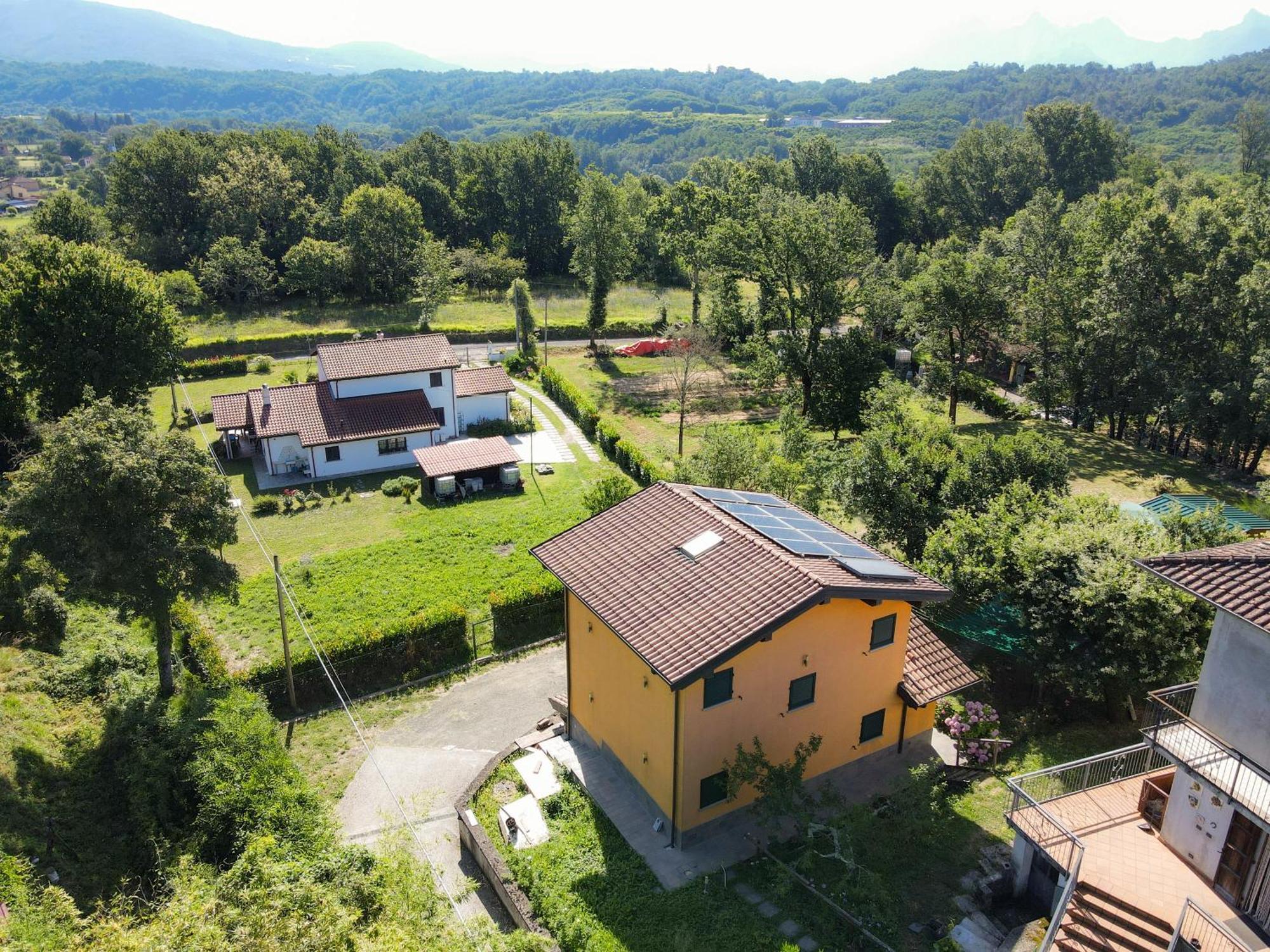 B&B Cadrecca Tra Terra Luna E Mare Licciana Nardi Exterior foto